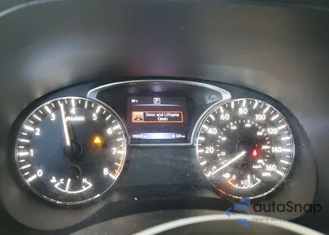 2018 Nissan Pathfinder S z USA, uszkodzony, nr VIN 5N1DR2MN4JC627644